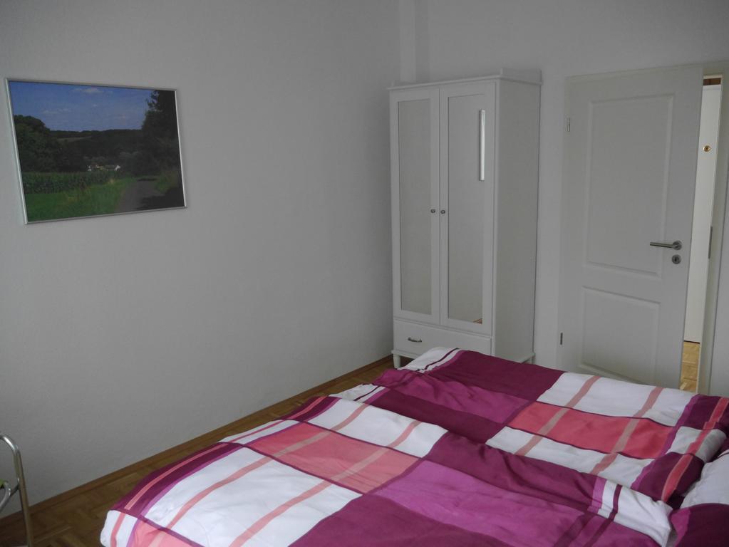 Schoene Ferien Und Messewohnung Naehe Duesseldorf Und Koeln Haan Dış mekan fotoğraf