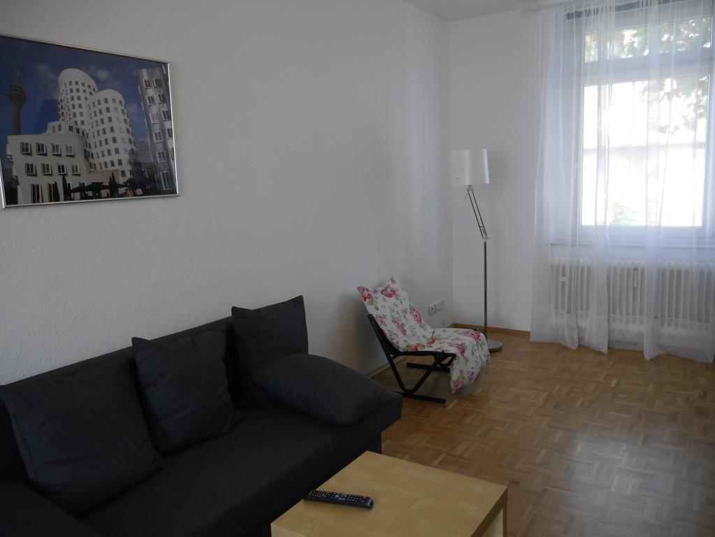 Schoene Ferien Und Messewohnung Naehe Duesseldorf Und Koeln Haan Dış mekan fotoğraf